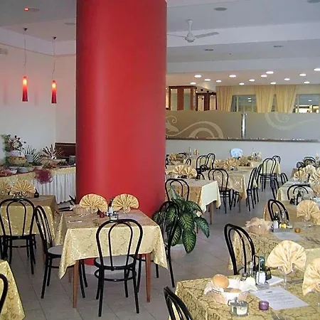 Antares 2* Lido di Classe