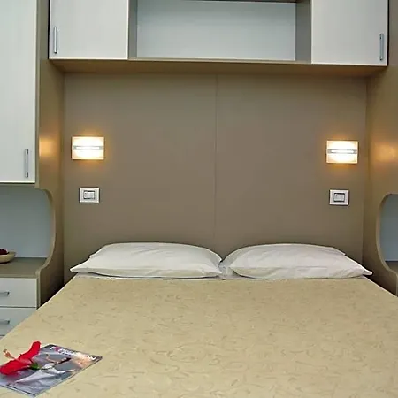 Antares Hotel 2*